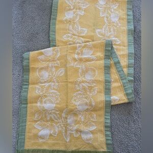 WILLIAMS SONOMA Jacquard Linen Runner Fruit Citrus Lemons Yellow Green 15x103